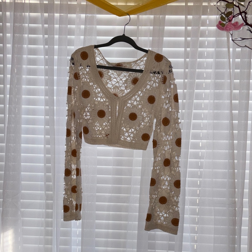 Crochet Floral Crop Top